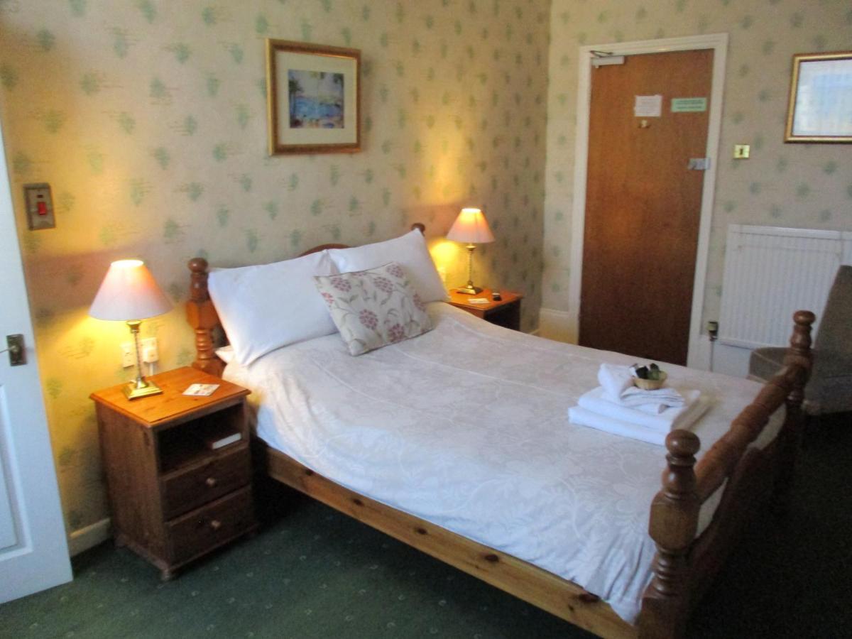Ashwood Grange Bed and Breakfast Torquay Εξωτερικό φωτογραφία