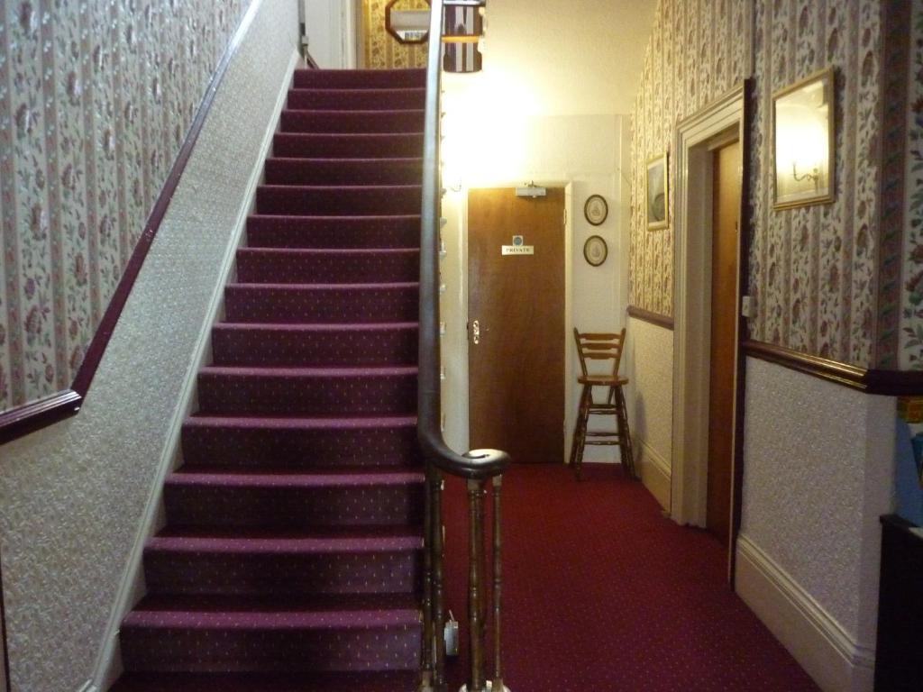 Ashwood Grange Bed and Breakfast Torquay Εξωτερικό φωτογραφία