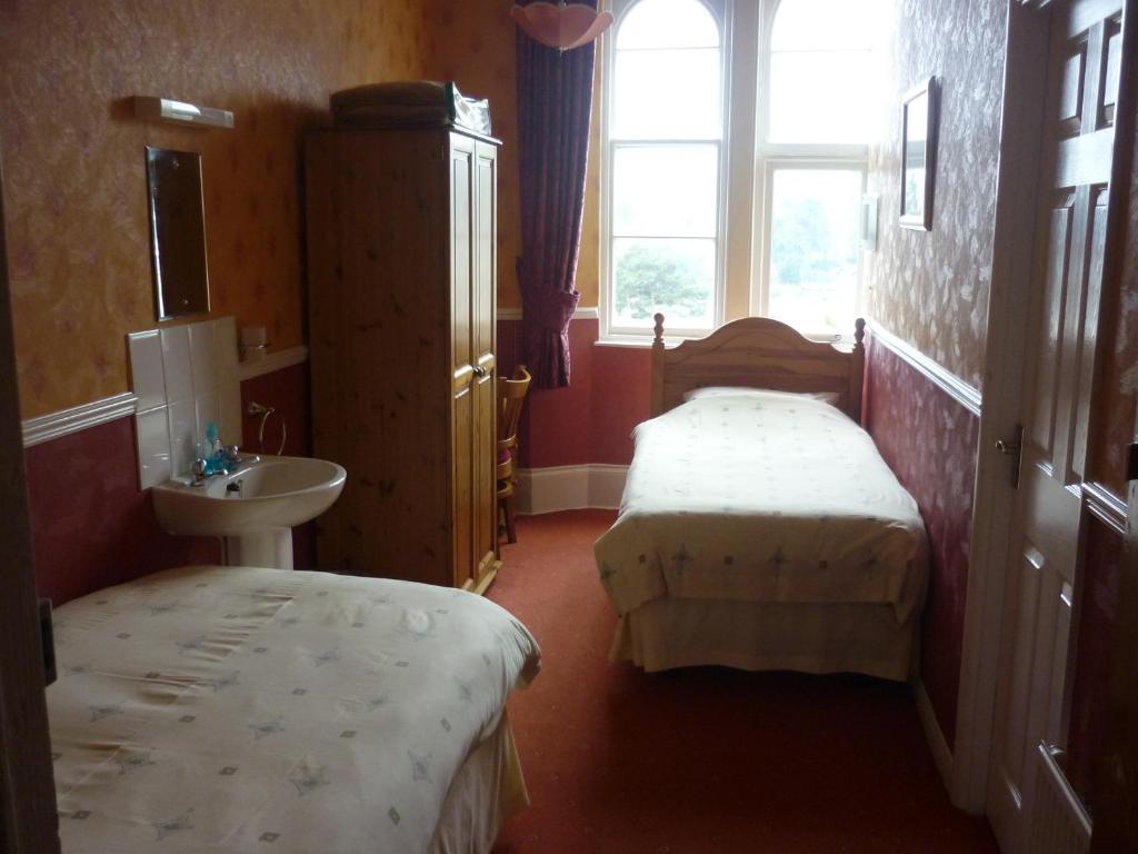 Ashwood Grange Bed and Breakfast Torquay Εξωτερικό φωτογραφία