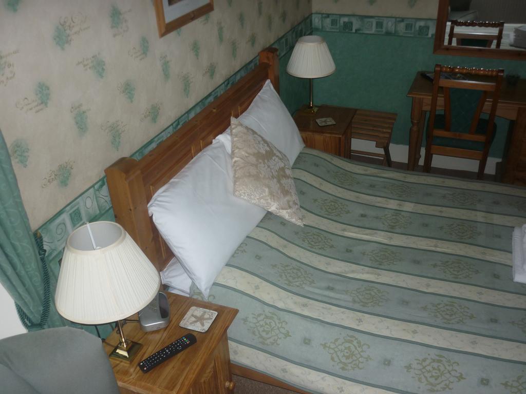 Ashwood Grange Bed and Breakfast Torquay Εξωτερικό φωτογραφία