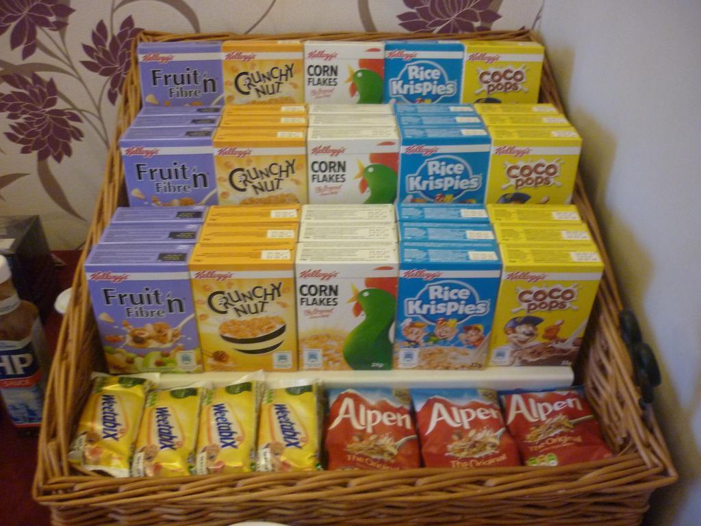Ashwood Grange Bed and Breakfast Torquay Εξωτερικό φωτογραφία