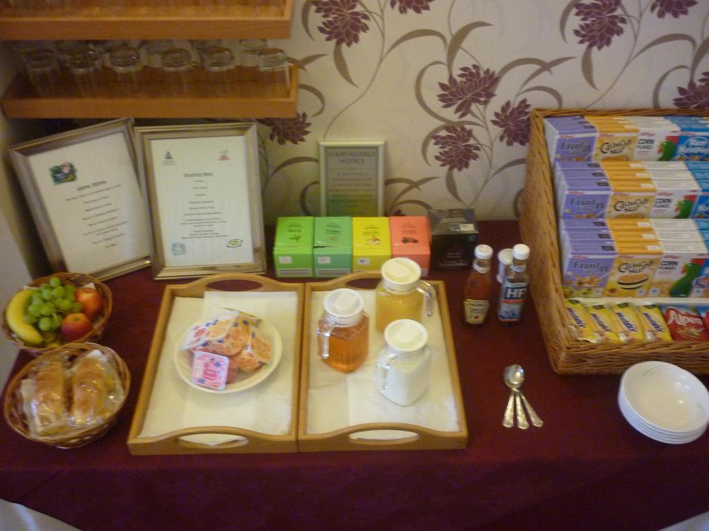 Ashwood Grange Bed and Breakfast Torquay Εξωτερικό φωτογραφία