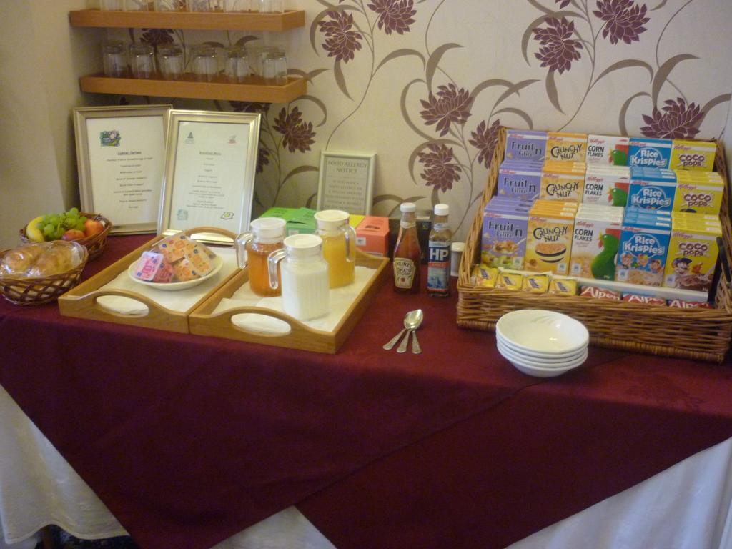 Ashwood Grange Bed and Breakfast Torquay Εξωτερικό φωτογραφία