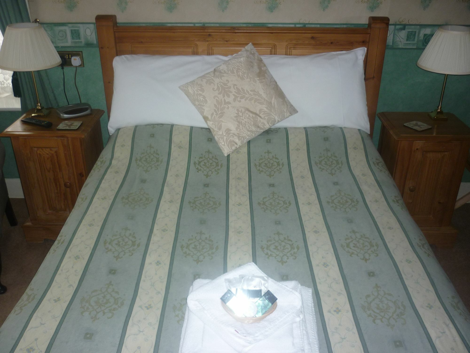 Ashwood Grange Bed and Breakfast Torquay Εξωτερικό φωτογραφία