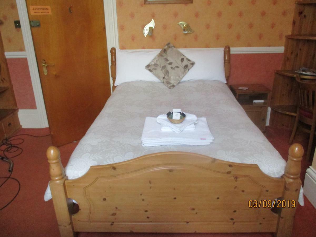 Ashwood Grange Bed and Breakfast Torquay Εξωτερικό φωτογραφία